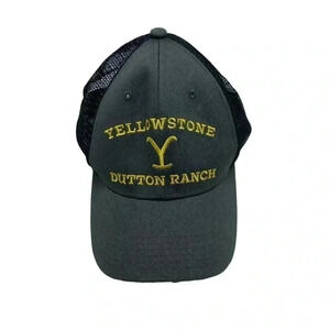 Yellowstone Dutton Ranch trucker hat Texas Holdem cowgirl